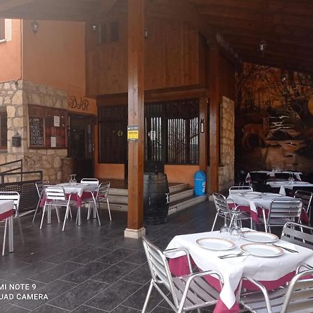 Hostal El Hayedo Cantalojas Exterior photo